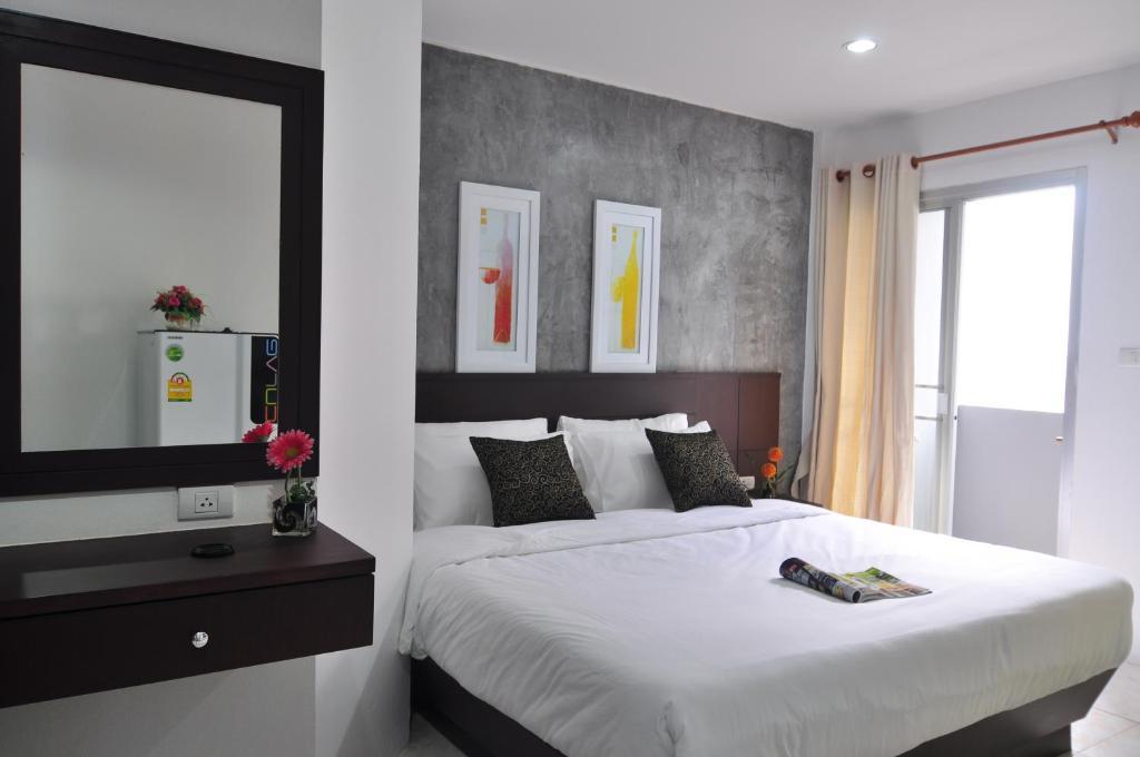 Islanda Boutique Hotel Patong Экстерьер фото