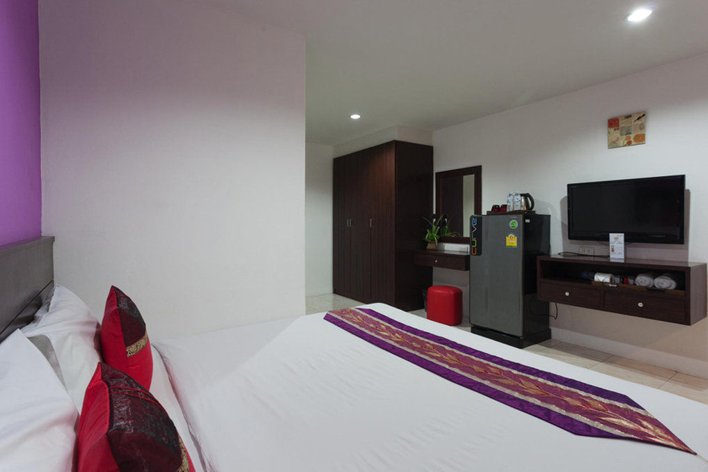 Islanda Boutique Hotel Patong Экстерьер фото