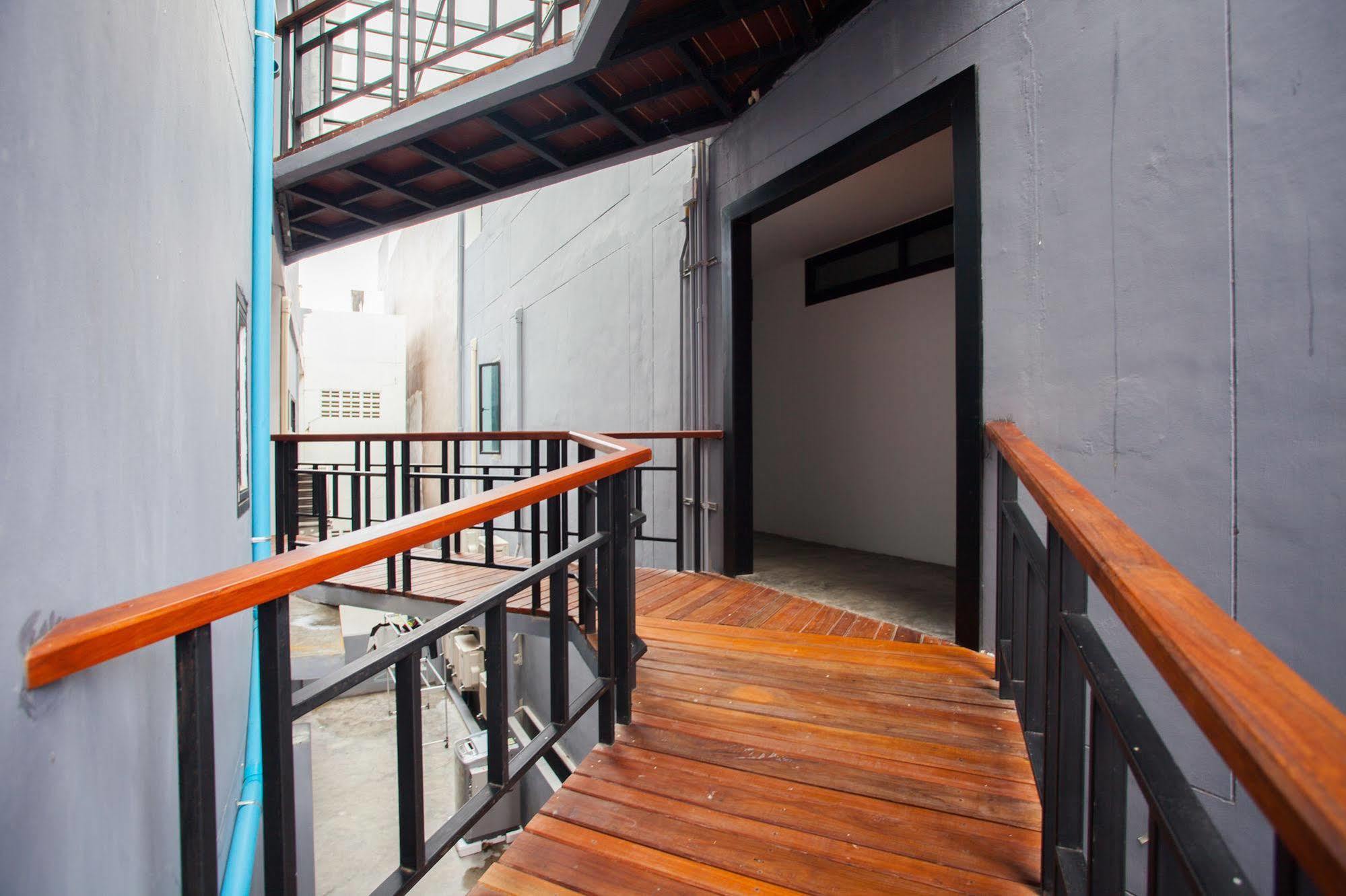 Islanda Boutique Hotel Patong Экстерьер фото